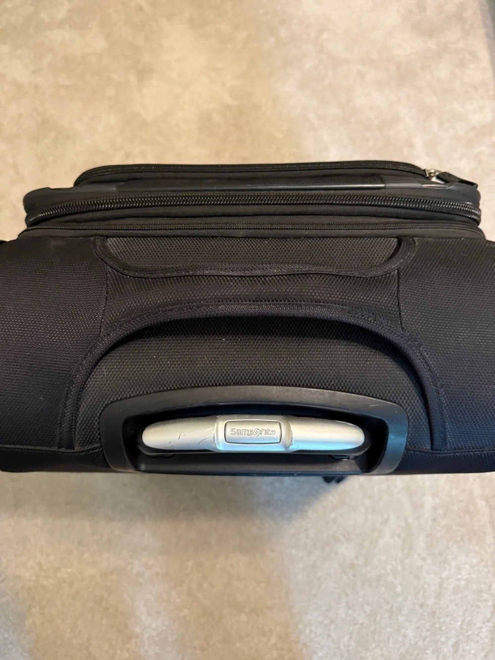 Samsonite compact carry